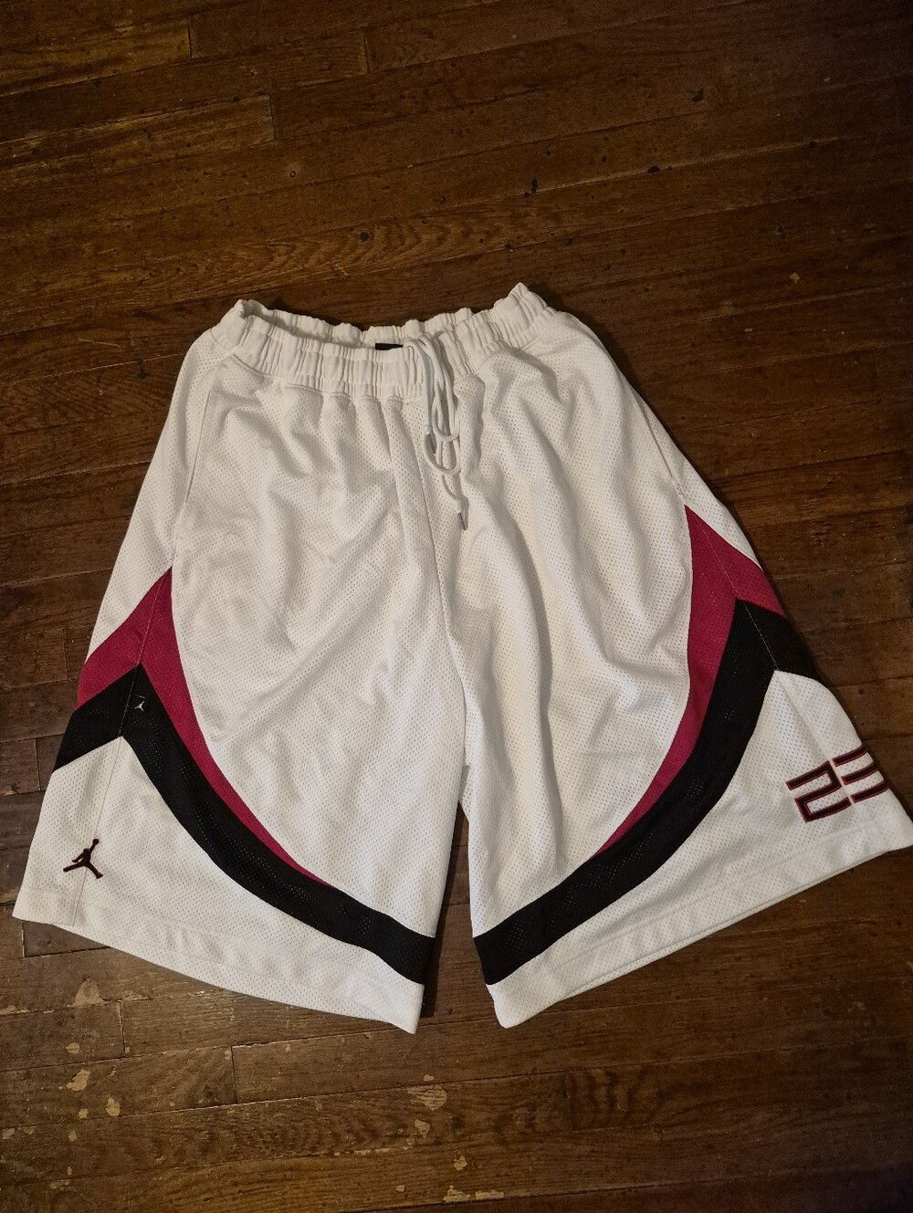 Jordan Men's Sz 4XL White Basketball Shorts with Red & Black Panels